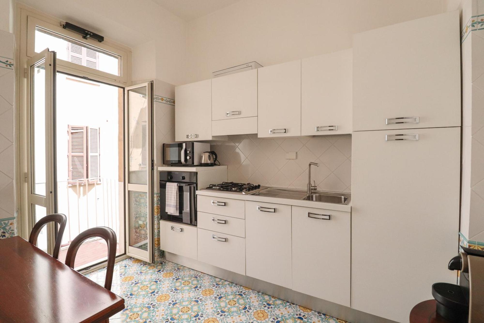 Appartamento Casa Cecilia A Monti Roma Esterno foto